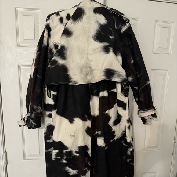 STELLA MCCARTNEY OFF-WHITE COW PRINT LEANNA TRENCH COAT sz38 - Picture 2 of 9
